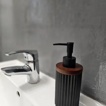 Stayinn Lindenau 2 Bedrooms 3 Single Beds And One Double Bed *