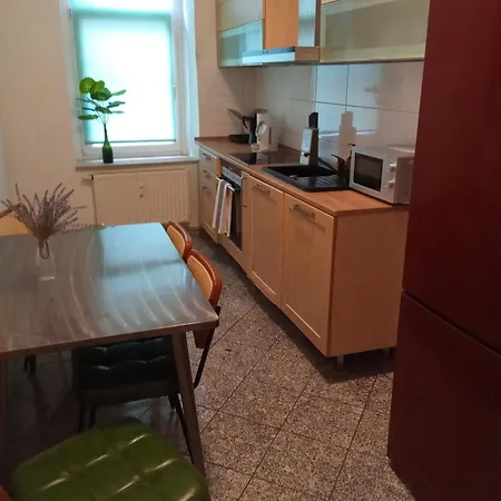 Stayinn Lindenau - Moderne Stye Apartments, Einzelbetten, Tv Wifi, Doppelbett Διαμέρισμα Λειψία